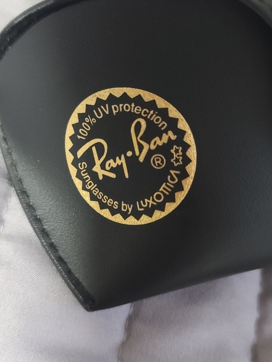 Ray-Ban Black Sunglasses Case with Gold Logo - Picture 2 of 5